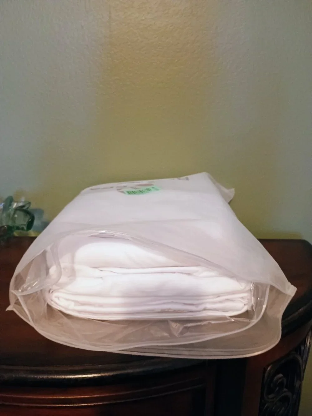 Cotton bed sheets, jersey cotton sheets, bed sheets, King bed sheets.